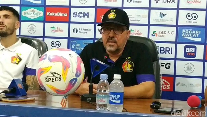 Pelatih Persik Kediri Marcelo Rospide