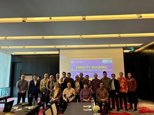 Anggota Peradi Dapat Pelatihan & Pembekalan di Capacity Building dari BINS