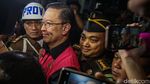 Potret Tom Lembong Berompi Tahanan Kejagung, Tersangka Korupsi Impor Gula