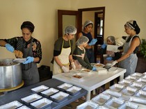 Pusat Seni Perempuan di Lebanon Disulap Jadi Dapur Umum