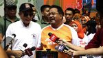 Rano Karno Senam Bareng Emak-emak di Pondok Labu