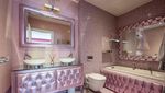 Penampakan Rumah Pelatih yang Dijual Liverpool, Ada Bioskop-Kamar Serba Pink