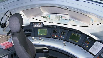 Di Dalam Kabin Kereta Berkecepatan Tinggi Ice 3 Foto: Boredpanda