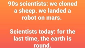 Soalnya zaman now kebanyakan teori konspirasi. Foto: Riya Singh via Bored Panda