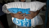 Israel telah secara resmi memberi tahu Perserikatan Bangsa-Bangsa bahwa pihaknya membatalkan perjanjian yang mengatur hubungannya dengan organisasi bantuan utama PBB bagi para pengungsi Palestina (UNRWA) sejak tahun 1967, kata kementerian luar negeri Israel pada Senin.