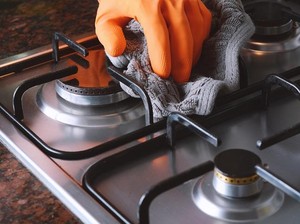 5 Cara Mudah Bersihkan Burner Alat Pembakar Kompor Gas