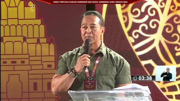 Cagub Jateng Andika Perkasa dalam debat perdana Pilkada Jateng