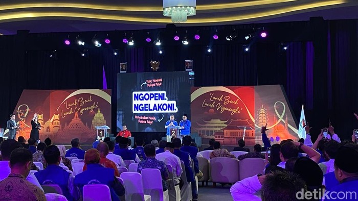 Debat perdana Pilgub Jateng 2024, Semarang (30/10/2024).