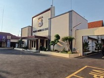 Gudang di Kota Pasuruan Digerebek, 2 Penjudi Online Diamankan