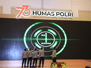 Irjen Sandi Resmikan 2 Peraturan Kadiv di Sarasehan HUT ke-73 Humas Polri