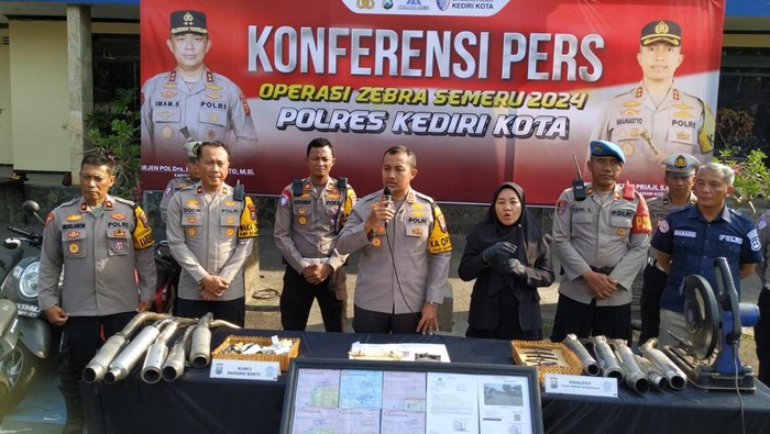 Kapolres Kediri Kota AKBP Bramastyo Priaji