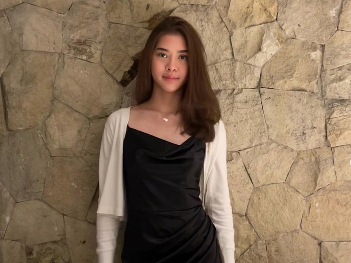 Kayra Miendra