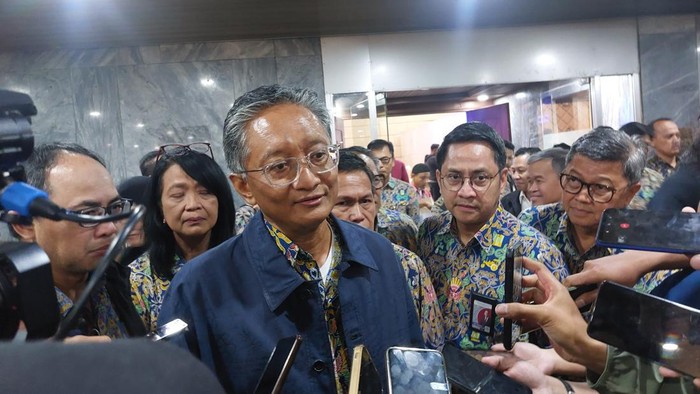 Kementerian Pekerjaan Umum (PU) buka-bukaan alasan prioritas pembangunan proyek Jalan Tol Gedebage-Tasikmalaya-Cilacap (Getaci) dipangkas menjadi hanya sampai Tasikmalaya.