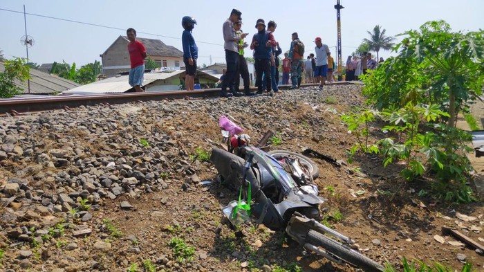 Lokasi pemotor tertemper kereta di Cianjur.