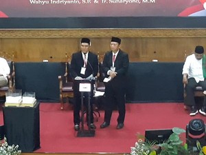 Paslon Wahyu-Suharyono Mau Sejahterakan Guru-Bangun Jalan Desa & Kabupaten