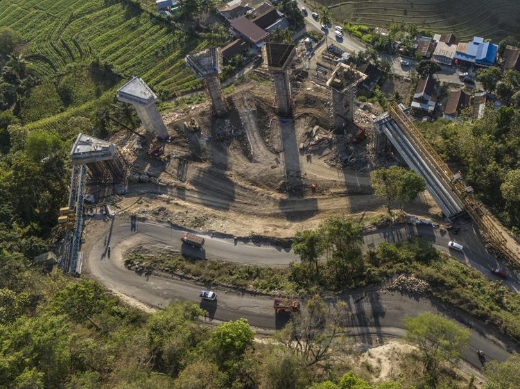 Foto Udara Proyek Jalan Layang Maros-Bone yang Telan Dana Rp 125 Miliar