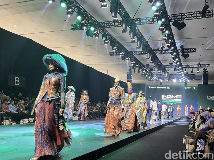 Pembukaan IN2MF di JCC.