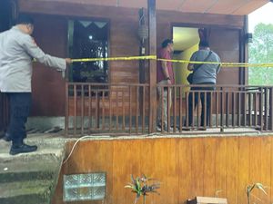 Pria di Malang Bacok Istri dan Selingkuhan yang Kepergok Ngamar Bareng