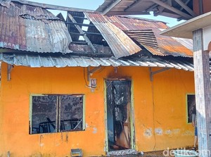 2 Rumah di Palembang Terbakar Akibat Korsleting, 1 Lansia Berhasil Dievakuasi