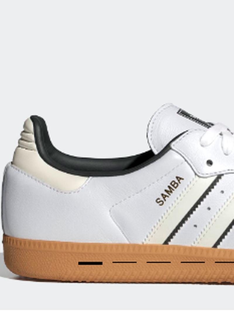 Sneakers Putih Terbaik di 2025, Cocok Dipadukan dengan Segala Busana