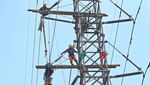 Pernah Lihat Menara Sutet Dirawat? Kaya Gini Nih