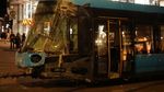 Trem di Norwegia Tergelincir Hingga Tabrak Toko