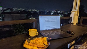 Nongkrong Sambil Lihat City Light Bandung, Tempat Ini Buka 24 Jam