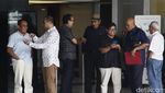 Abraham Samad Dkk Datangi KPK, Ada Apa?