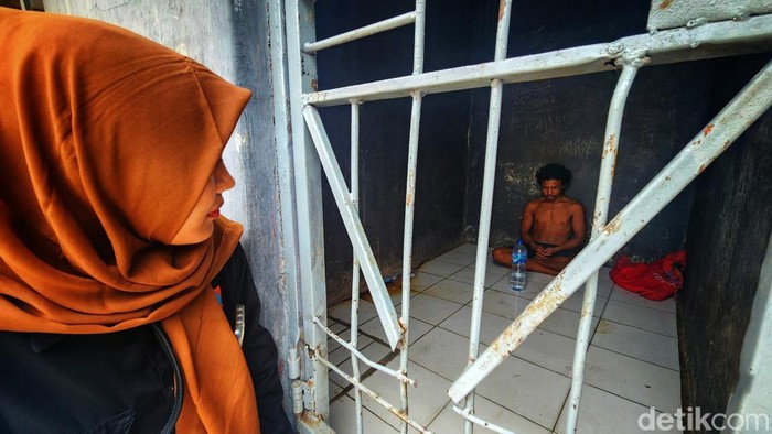 Agung, pria dari abad ke-26 di panti rehabilitasi