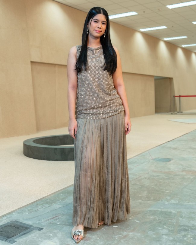 Annisa tak datang sendiri. Ia ditemani putrinya, Almira Yudhoyono. (Foto: Dok. Sapto Djojokartiko)