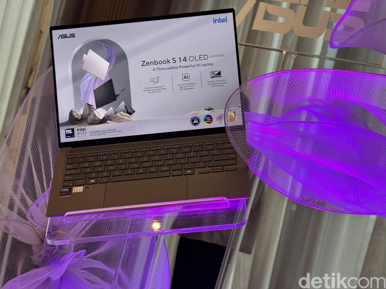 Asus Zenbook S 14 OLED