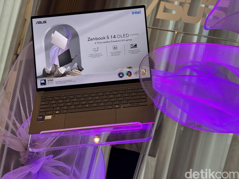Asus Zenbook S 14 OLED