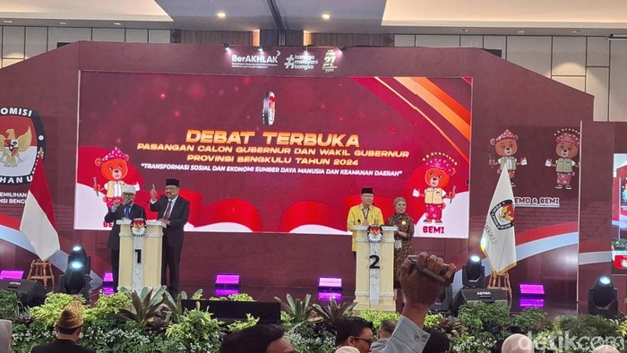 Debat perdana Pilgub Bengkulu 2024.