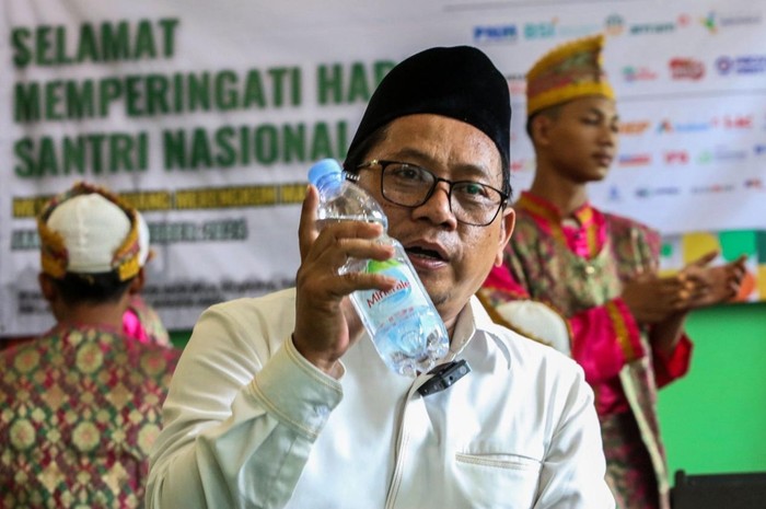 Dukung Kemajuan Bangsa, RMINU & PCNU Gandeng Le Minerale di Hari Santri