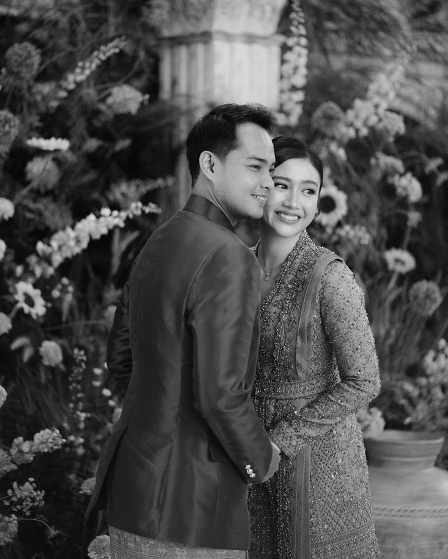 Febby juga mengunggah foto mesranya saat lemaran dalam format hitam-putih. They said we couldn’t do it, but.. looks like we made it 😝🫶🏻, tulisnya di Instagram. (Foto: Instagram/@febbyrastanty)