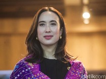 Gaya Menpar Widi Wardhana Jumpa Pers Kejuaraan Jetski