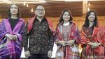 Gaya Menpar Widi Wardhana Jumpa Pers Kejuaraan Jetski