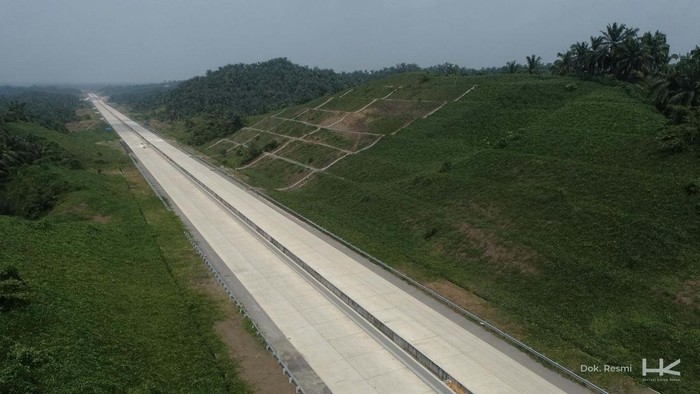 Jalan Tol Tanjung Pura-Pangkalan Brandan Ditarget Kelar Akhir Tahun Pembangunan Jalan Tol Tanjung Pura - Pangkalan Brandan (18,9 km) yang merupakan Seksi 3 dari Jalan Tol Binjai Pangkalan Brandan terus dikebut. Begini progresnya.