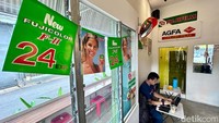 Selain menjual hidangan kopi, tempat ini juga menjual minuman non kopi.