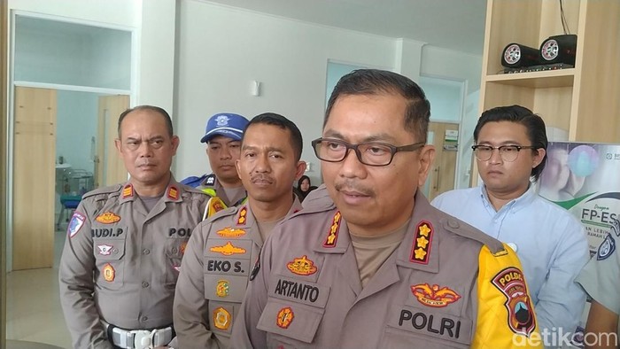 Kabid Humas Polda Jateng Kombes Artanto saat memberi keterangan di RS Islam Al Ikhlas, Pemalang, Kamis (31/10/2024).