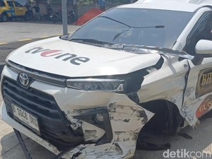 7 Fakta Laka Maut Mobil TvOne Diseruduk Truk Boks di Tol Pemalang