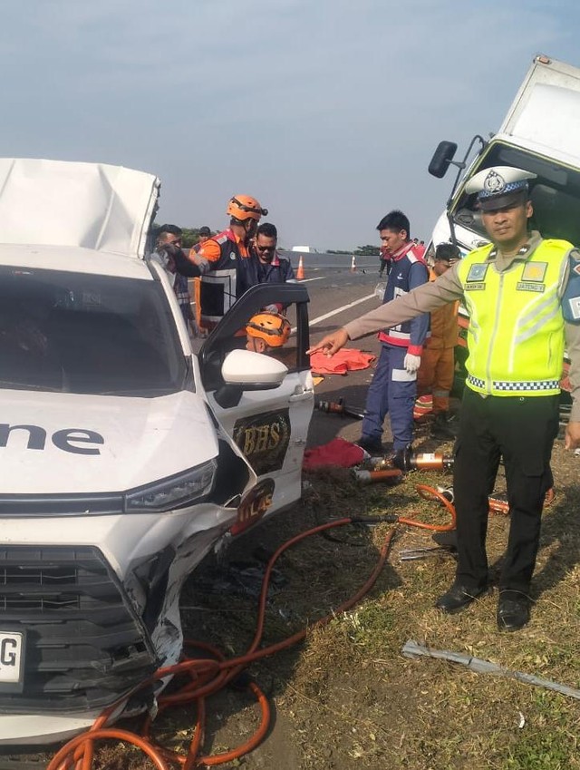 Kecelakaan Maut Mobil Kru TvOne