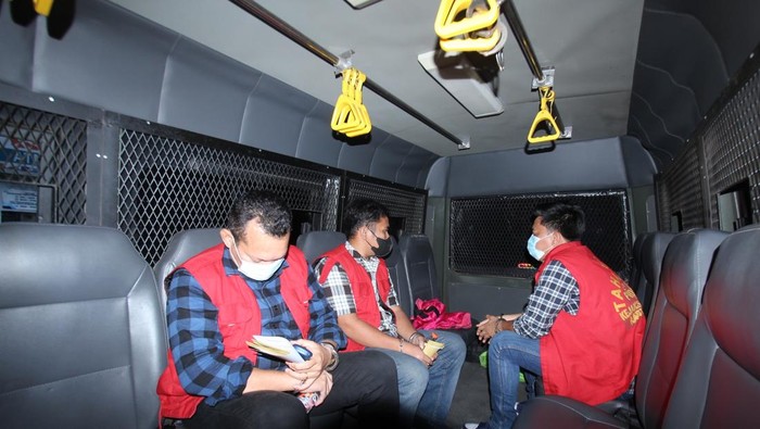 Keterangan foto: 3 tersangka kasus dugaan korupsi penataan situs Benteng Putri Hijau di Deli Serdang (Dok. Istimewa)