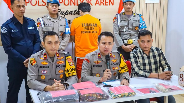 Konpers kasus penemuan bayi di Pondok Aren, Tangerang Selatan