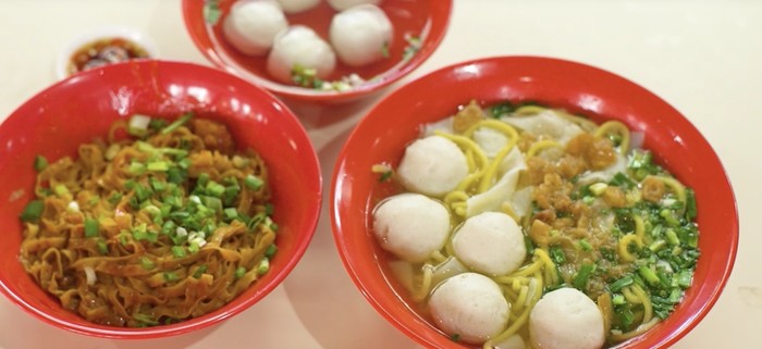 Li Xin Teochew, Mee Pok Topping Bakso Ikan Legendaris Sejak 1968