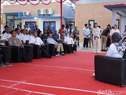 Momen Menkomdigi Meutya Hafid Pantau Progress Internet Satria-1