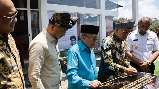 Menteri Kebudayaan Fadli Zon