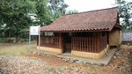 Potret Rumah Adat Sunda di Tengah Kota Bekasi, Terbuat dari Kayu Nangka