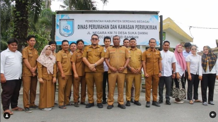 Pejabat dan ASN Dinas Perkim Sergai. (Dok. Pemkab Sergai)