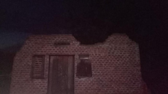 Penampakan rumah di Lubuklinggau yang hancur akibat diterjang angin puting beliung